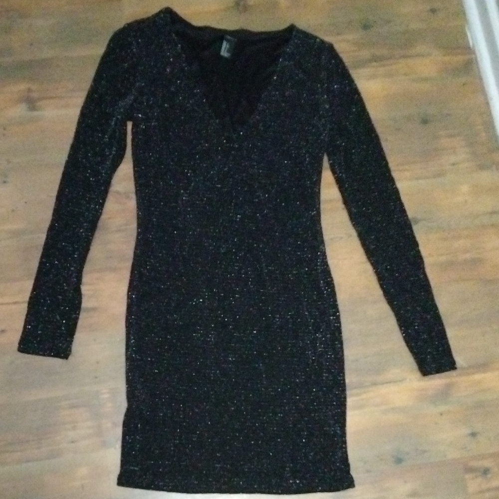 Forever 21 Black Sparkle Long Sleeve Dress